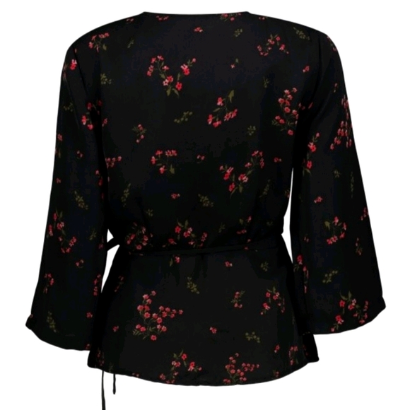 Vero Moda Wrap Top - Picture 2 of 3